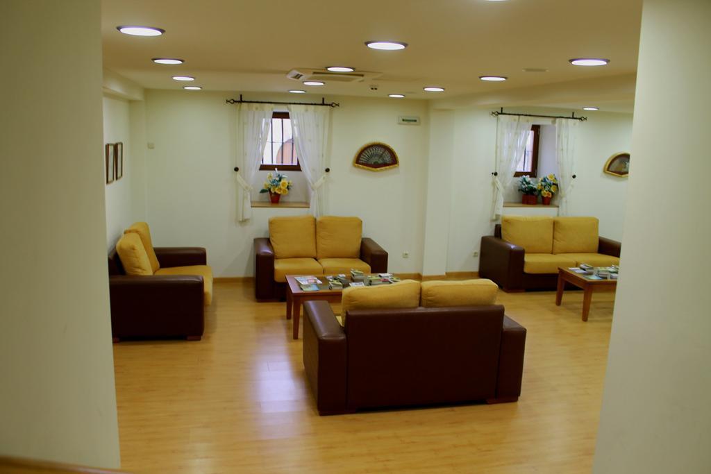 Hotel Agorreta Salinas De Pamplona Habitación foto